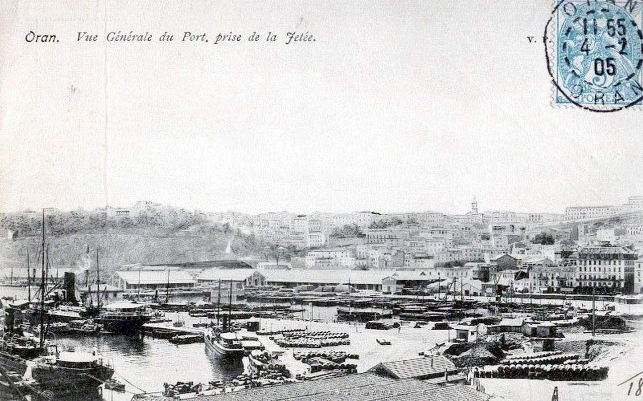 Oran- 013- travail sur les quais.jpg